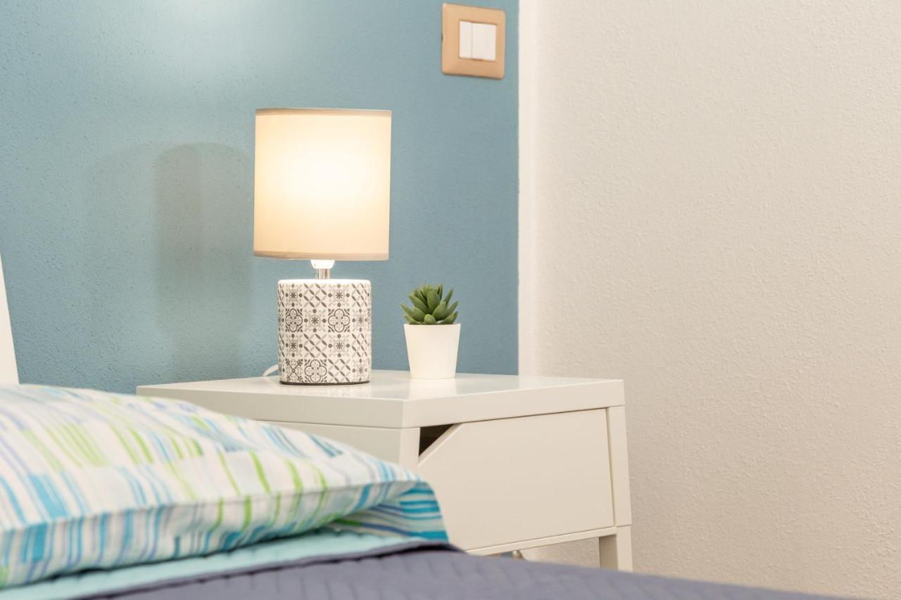 Mansarda Moro Apartman Baunei Kültér fotó