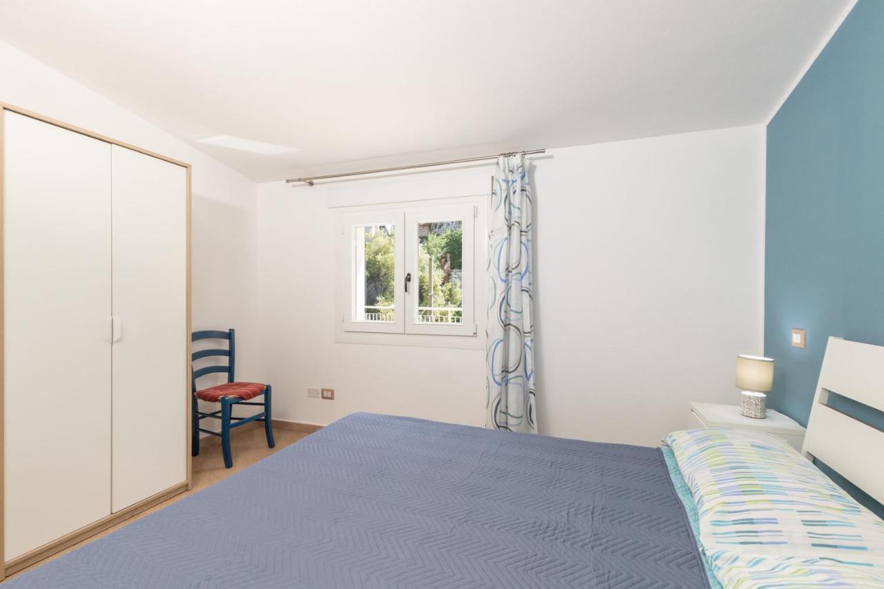 Mansarda Moro Apartman Baunei Kültér fotó