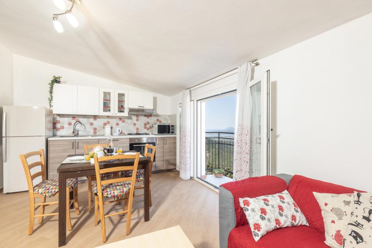 Mansarda Moro Apartman Baunei Kültér fotó